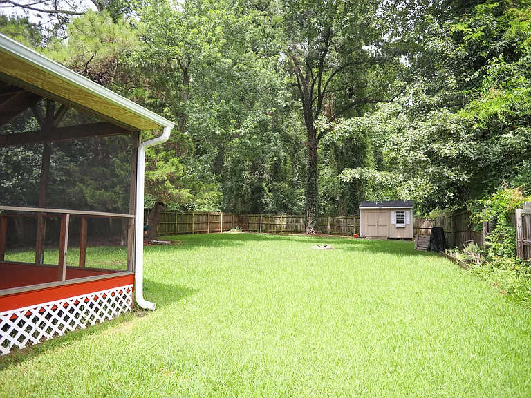 2313 Millbank St — Photo 22