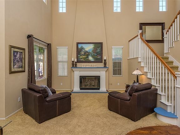 5th image of 743 Paseo Tierra
