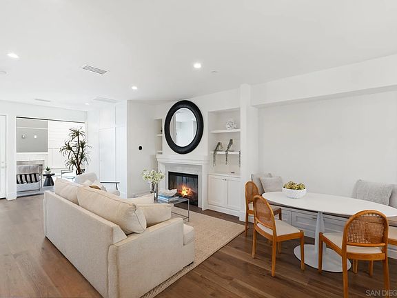 3rd image of 760 F Ave
