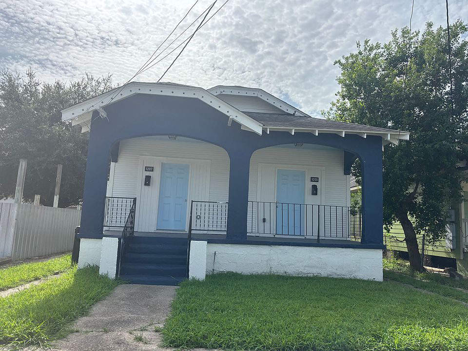 1st image of 1207 Deslonde St #1207