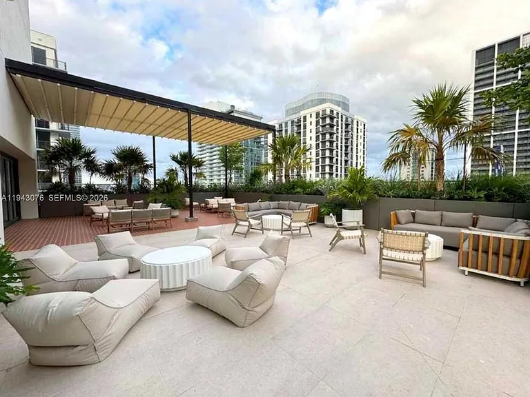 601 N Miami Ave #901 — Photo 2