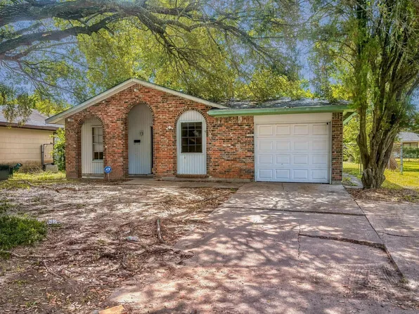12610 S Coast Dr, Houston, TX 77047