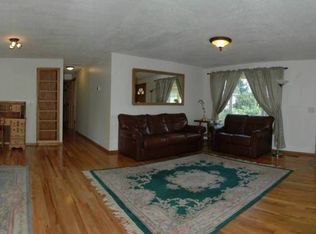 15345 SE Alder Ct, Portland, OR 97233