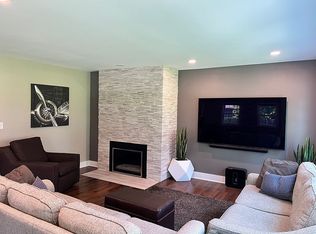 203 Martin Rd, Waterloo, IA 50701