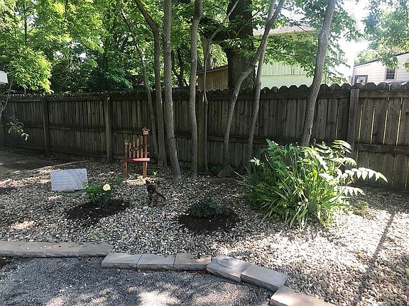 2nd image of 19 Trojan Ave