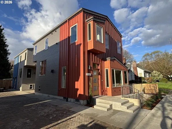 5357 SE Stark St, Portland, OR 97215