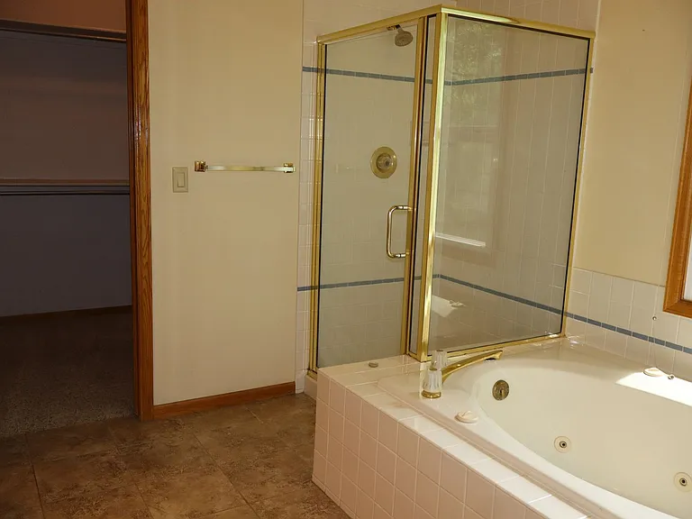 5319 Fairway Six Dr — Photo 26