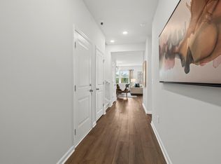 856 Meadowbrook Ln, Summerville, SC 29486