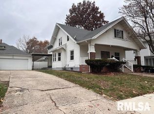 143 Prospect St, Jacksonville, IL