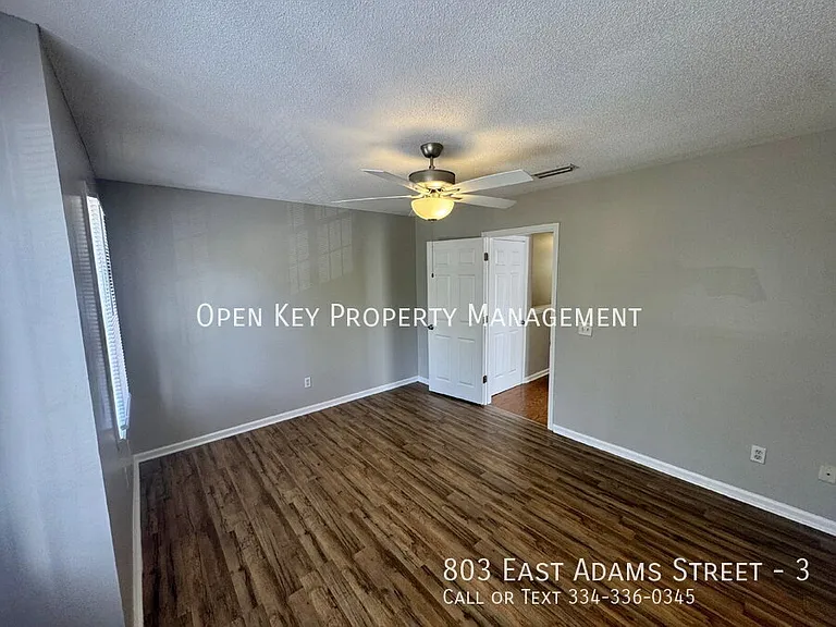 803 E Adams St #3 — Photo 22