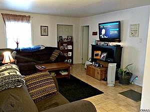 5th image of 44 Montcalm St