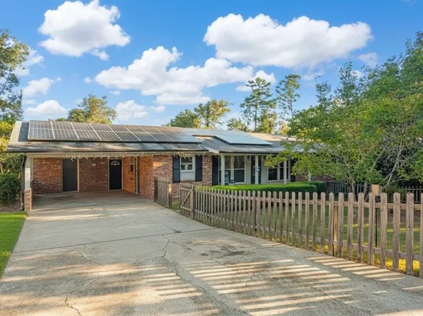 2306 Delgado Dr, Tallahassee, FL 32304