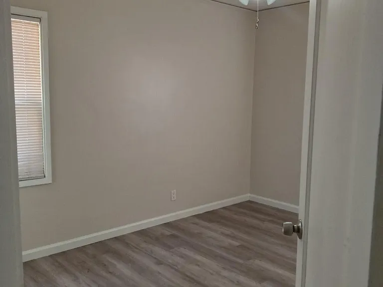 2218 Seminary Ave #A — Photo 10