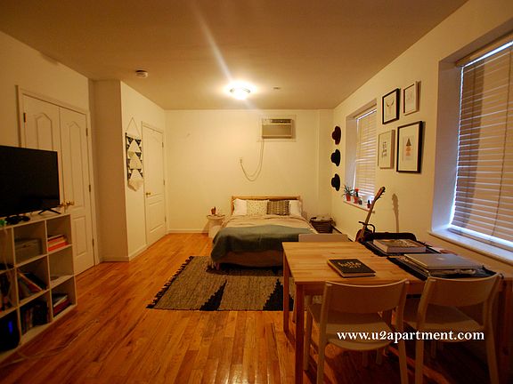 4th image of 250 16th St #1