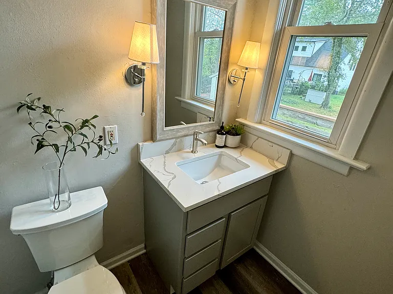 712 Angenette Ave — Photo 9