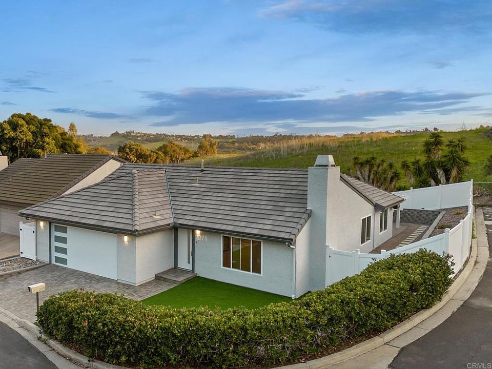 1st image of 2071 Trevino Ave
