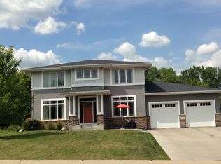 12570 94th Ave N, Maple Grove, MN 55369