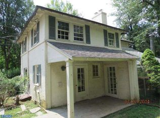 350 Highland Ln, Bryn Mawr, PA 19010