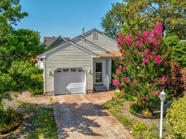1141 Delaware Ave, Cape May, NJ 08204