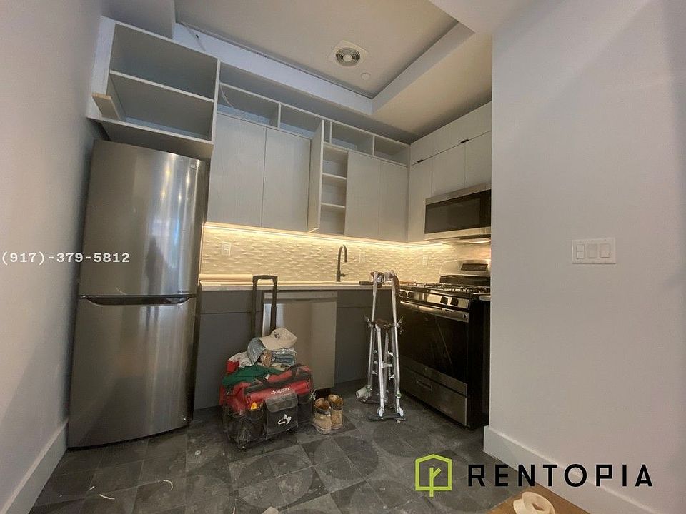 1st image of 99 N 4th St #102
