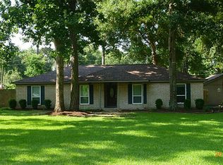 2443 Ripplewood Dr, Conroe, TX 77384