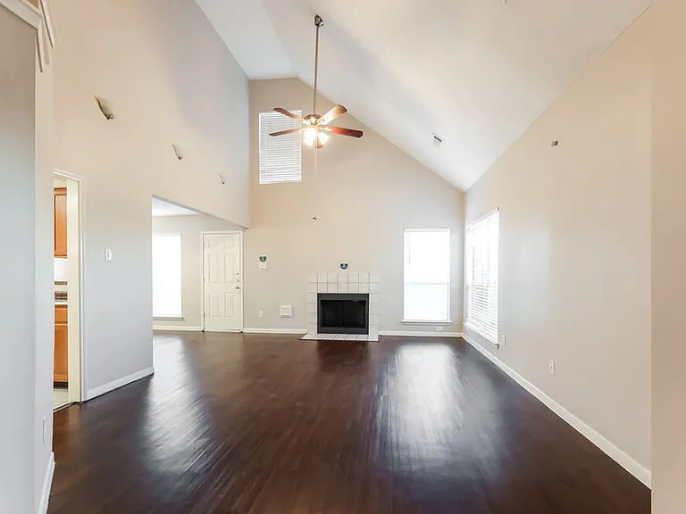 10326 Timberloch Dr — Photo 5