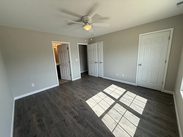 509 Ashley Dr — Photo 8