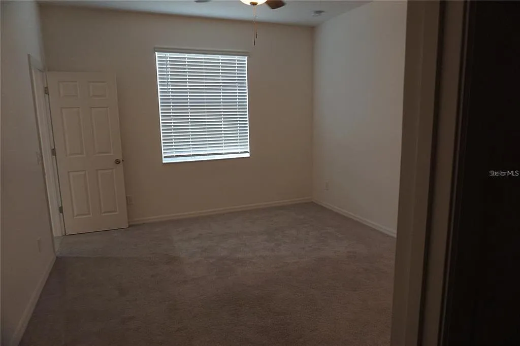 3 bed, 2.0 bath, 1500 sqft, $2,050 — Photo 4