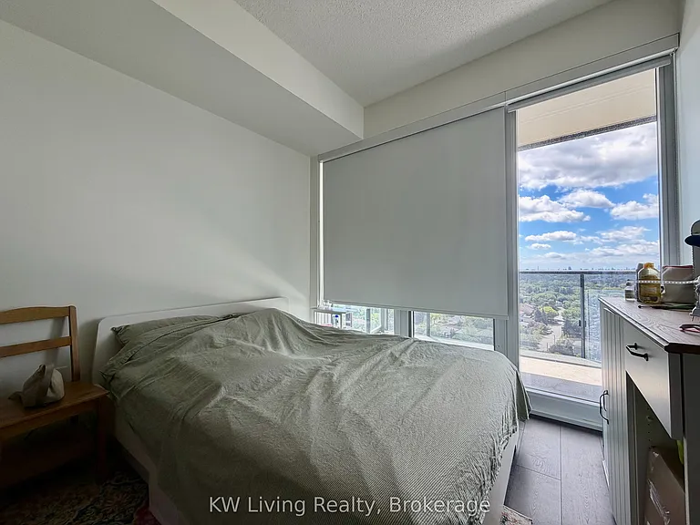 95 McMahon Dr #2303 — Photo 6