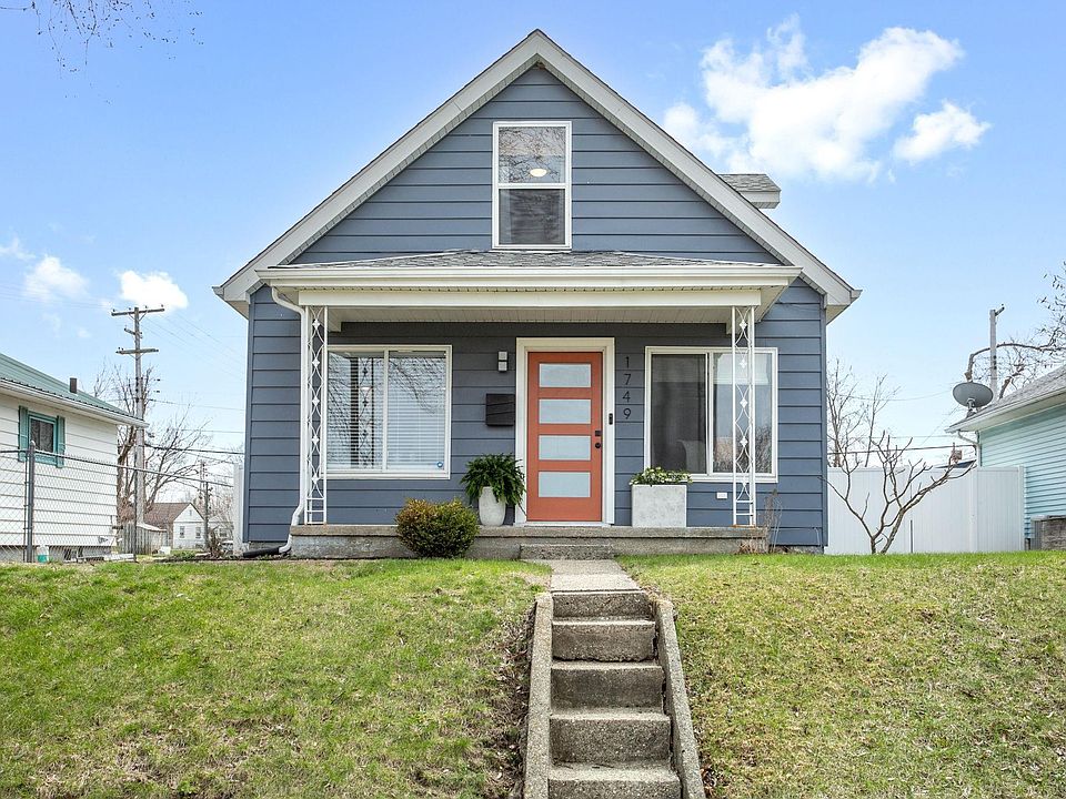 1st image of 1749 Linden Ave
