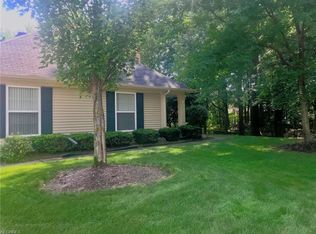 3275 Orchard Way, Westlake, OH 44145