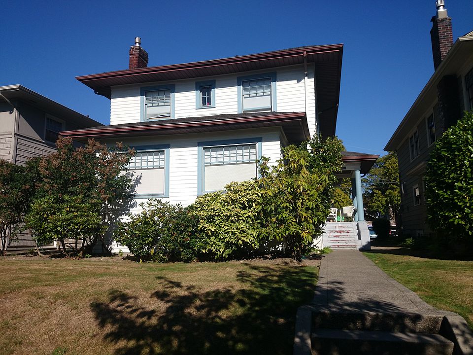 2nd image of 4722 16th Ave NE