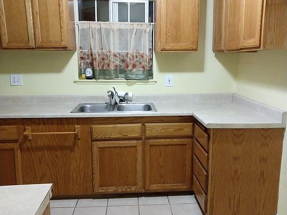 4th image of 37943 Fairway Ave