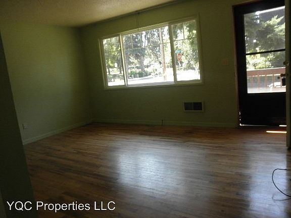 3rd image of 2304 Kauffman Ave