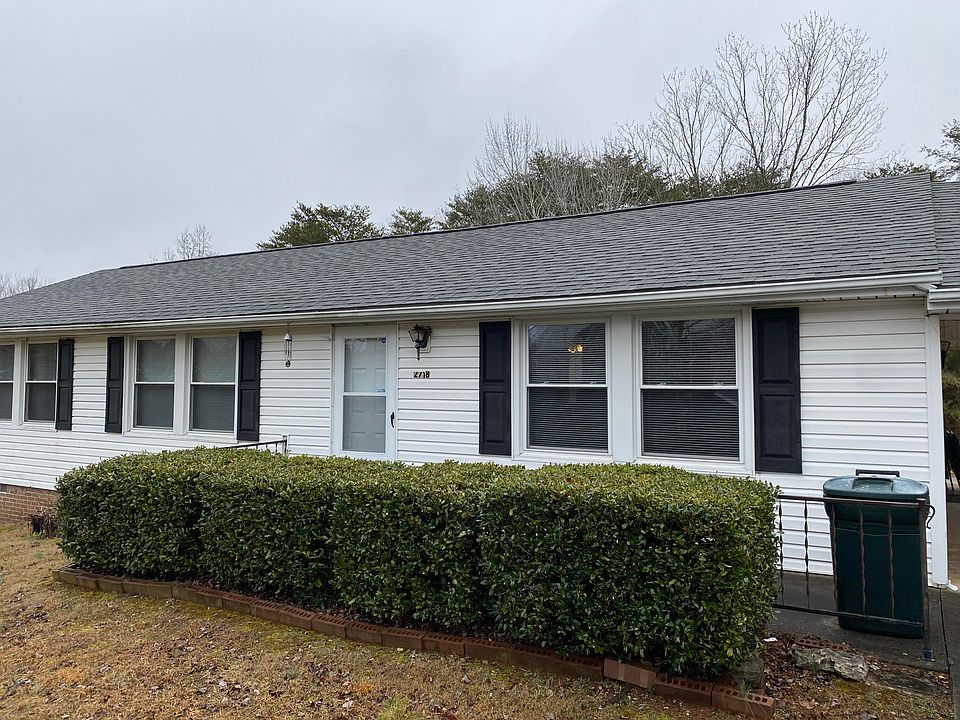 2nd image of 2718 Timberline Dr