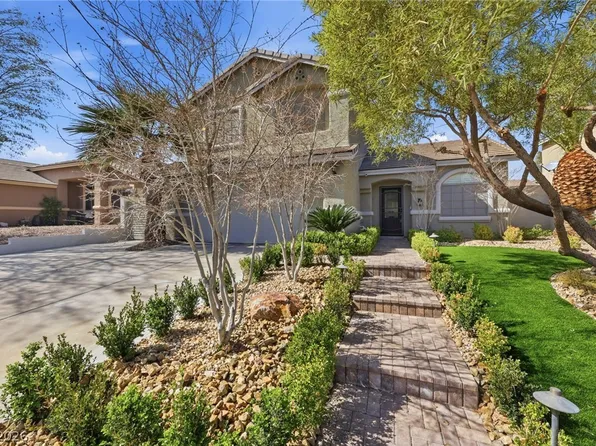 21 Woodcarver St, Henderson, NV 89012