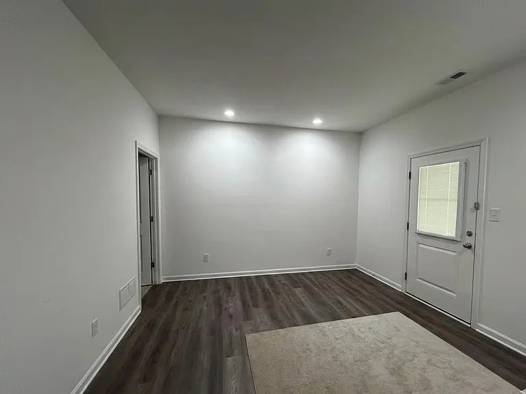 312 Thurgood Dr — Photo 7