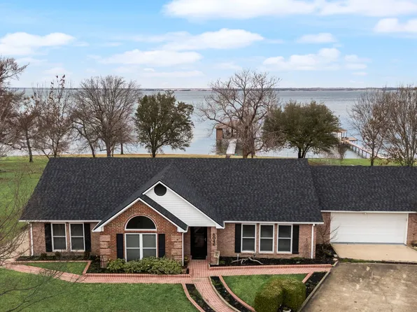 5046 Loper Cir, Streetman, TX 75859