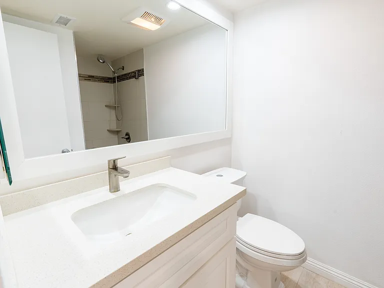 227 Stanford Ct — Photo 15