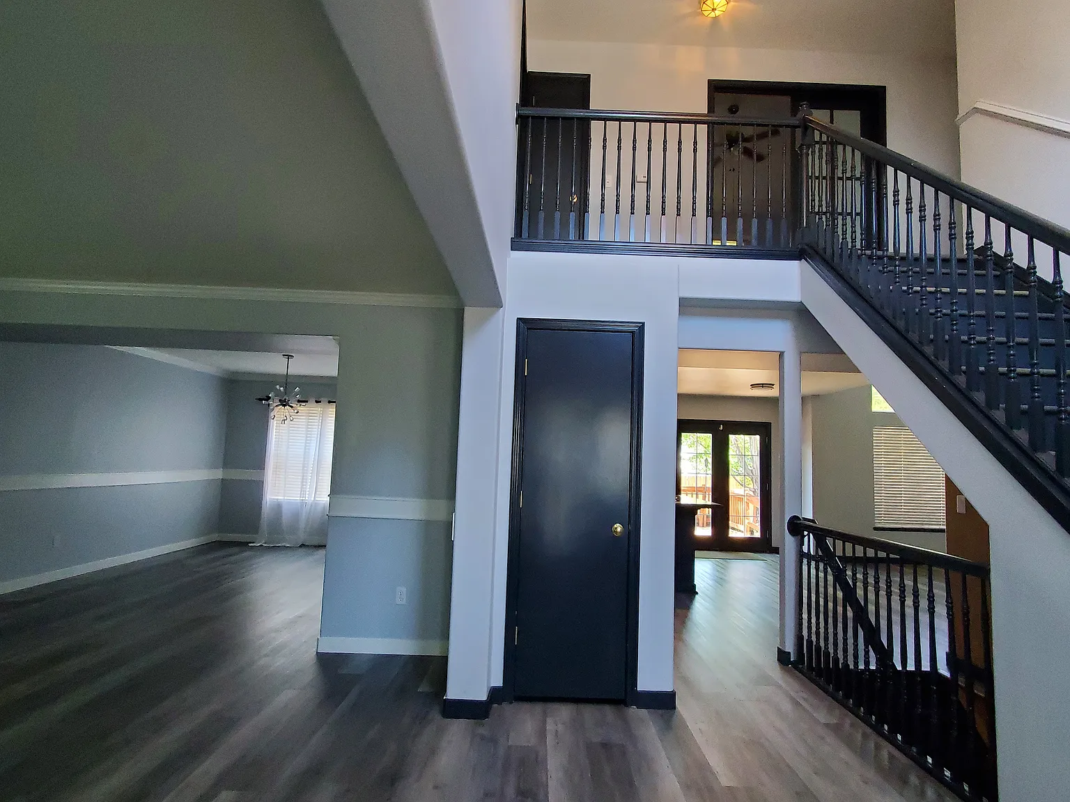 4 bed, 3.5 bath, 3582 sqft, $3,500 — Photo 3