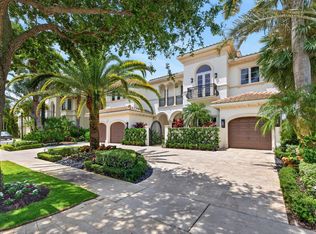 9471 Bridgebrook Dr, Boca Raton, FL 33496