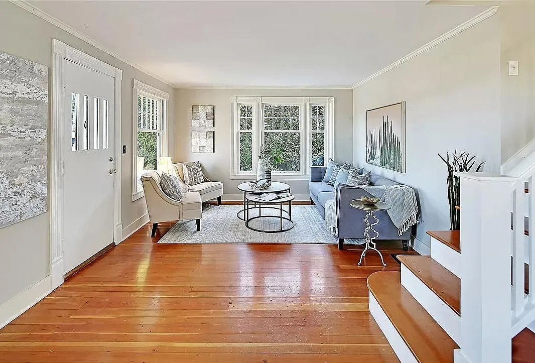 4 bed, 3.5 bath, 2340 sqft, $5,750 — Photo 2