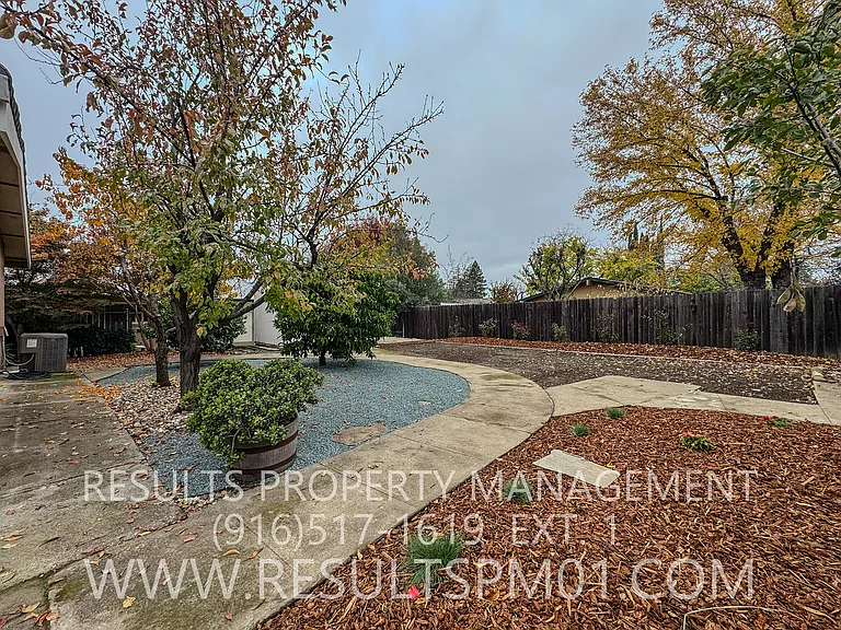 5636 Butano Way — Photo 39