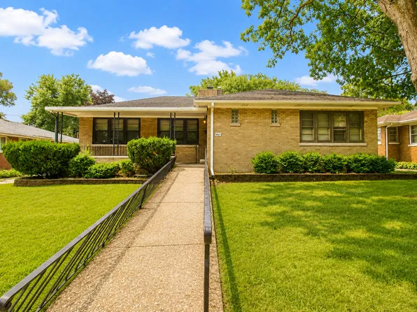 1067 Wentworth Ave, Calumet City, IL 60409