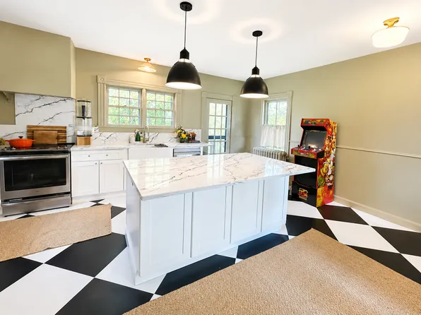 764 Main St, Lancaster, MA 01523