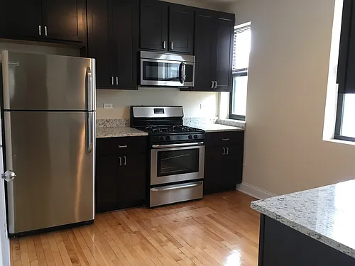1108-1114 W Balmoral Ave #2 Photo 1