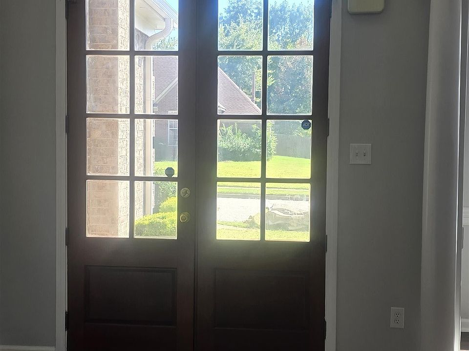 1st image of 608 Birthstone Ave