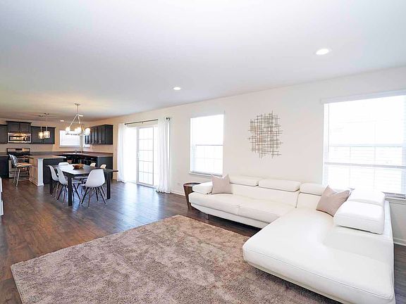 4th image of 25629 W Cerena Cir