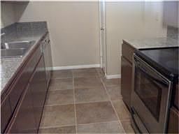 4th image of 2926 Holly Hall St #2926