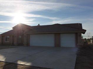 9444 Buttemere Rd, Phelan, CA 92371